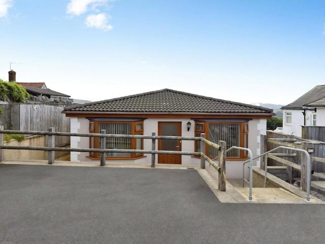 Bungalow for sale in Penderry, Nangreaves