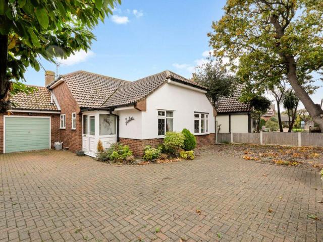 Bungalow for sale in Shoeburyness, Southend-on-Sea