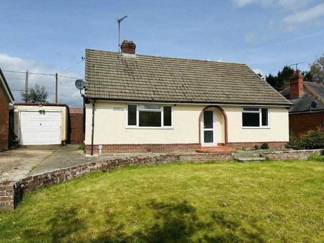 Bungalow for sale in Hermitage, West Berkshire