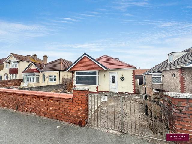 Bungalow for sale in Rhyl, Wales