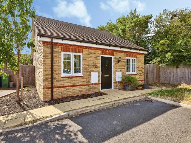 Bungalow for sale in Huntingdon, Cambridgeshire