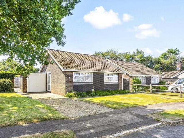 Bungalow for sale in Perryfields, West Sussex