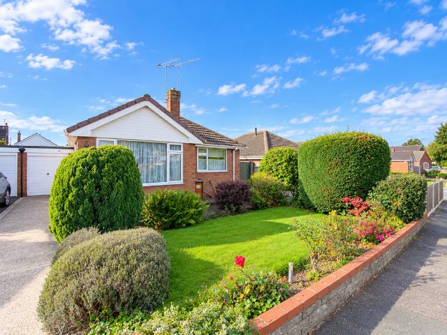 Bungalow for sale in Rope, Shavington