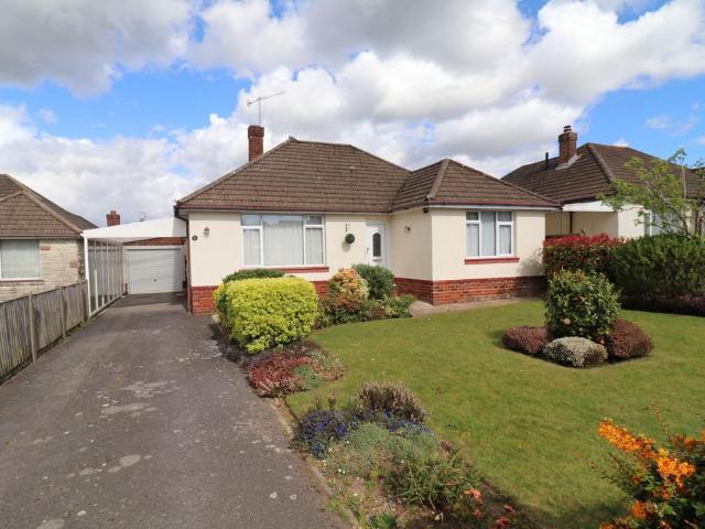 Bungalow for sale in Hedge End, Helford