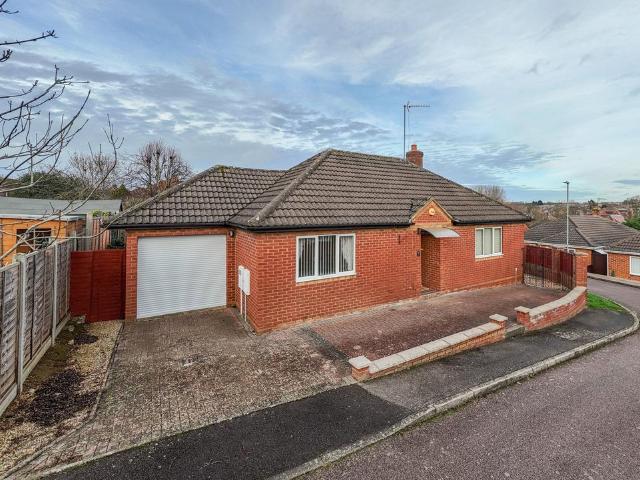 Bungalow for sale in Ise Lodge, Kettering
