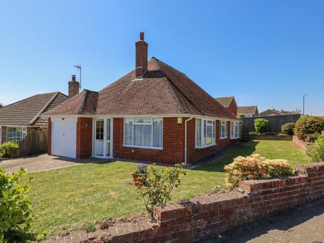 Bungalow for sale in Little Common, Heathlands