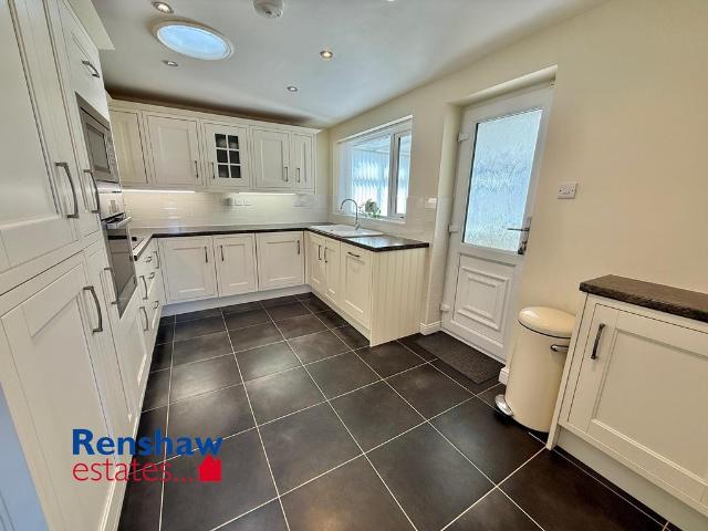 Bungalow for sale in Larklands, Caldermill