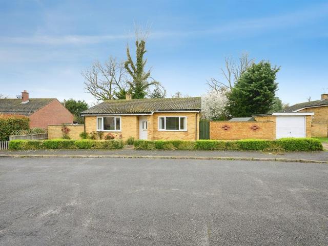 Bungalow for sale in Chedburgh, Suffolk