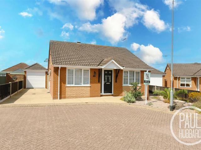 Bungalow for sale in Eastbridge, Suffolk