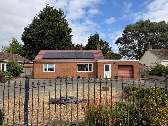 Bungalow for sale in Gosberton Clough, Lincolnshire