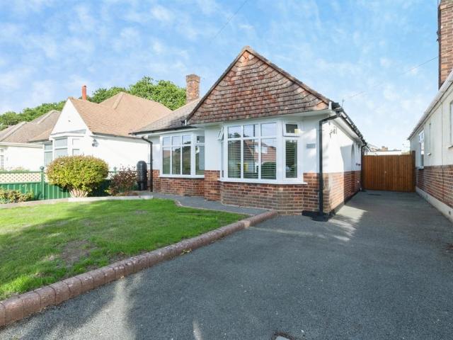 Bungalow for sale in Holdenhurst, Bournemouth