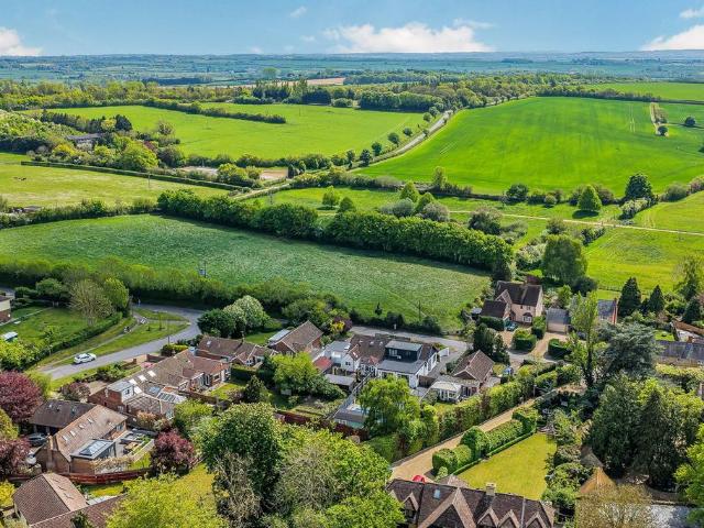 Bungalow for sale in Sherington