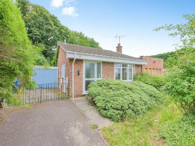 Bungalow for sale in Stonydelph, Kettlebrook
