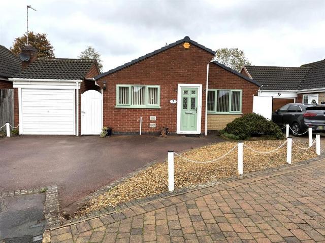 Bungalow for sale in Oadby, Leicestershire