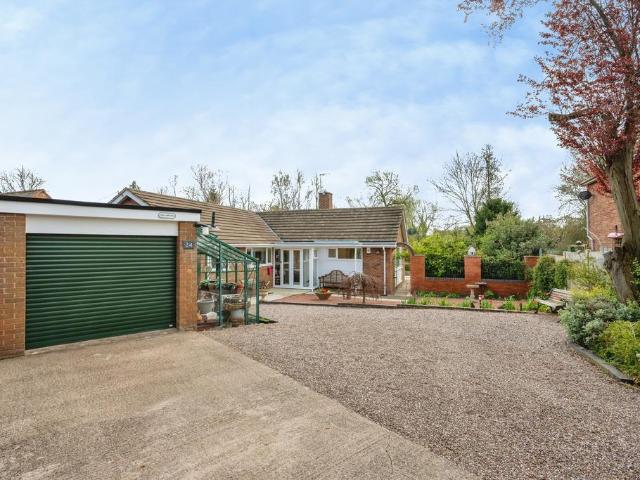Bungalow for sale in Kempsey, Malvern Hills
