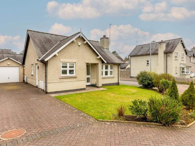 Bungalow for sale in Sandylands, Flookburgh