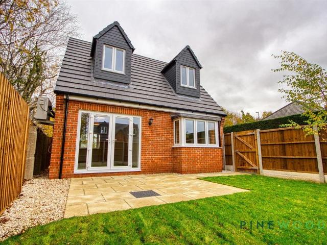 Bungalow for sale in Brackenfield, East Midlands