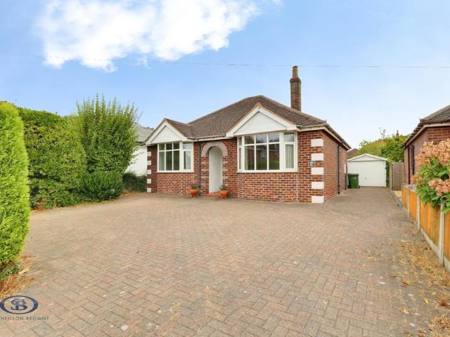 Bungalow for sale in Hall Drive Park, Alsager