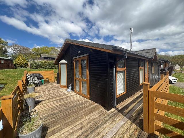 Park Home for sale in Clive Vale, Guestling Green