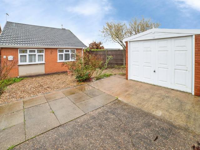 Bungalow for sale in Caldermill, East Midlands