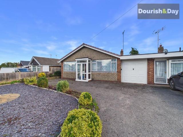 Bungalow for sale in Walton on the Hill, Stafford