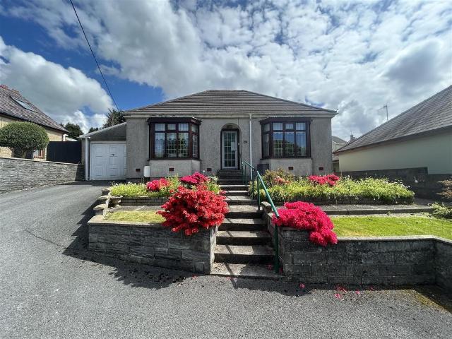 Bungalow for sale in Swiss Valley, Felinfoel