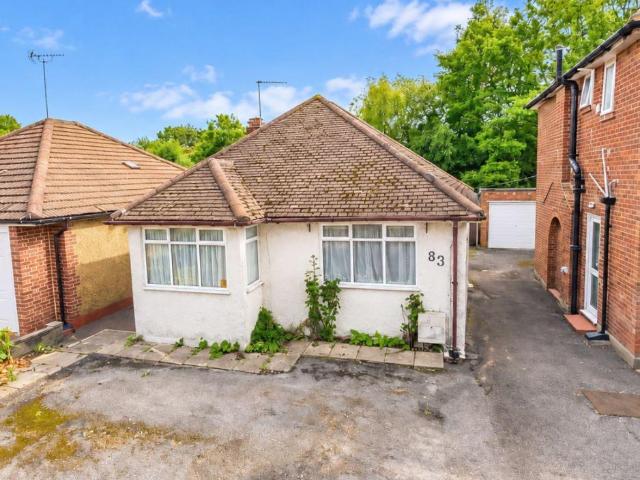 Bungalow for sale in Cranborne, Hertsmere