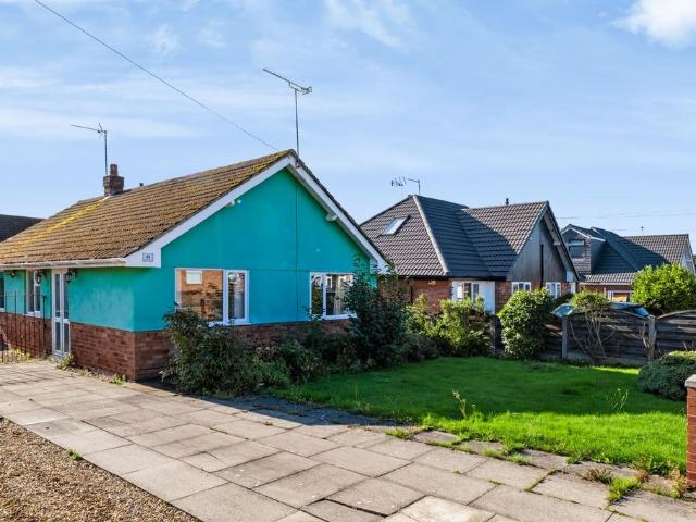 Bungalow for sale in Great Boughton, Boughton