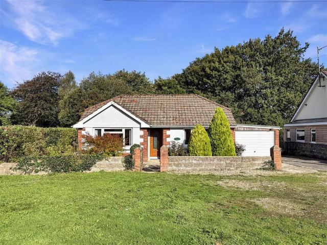 Bungalow for sale in Fremington, North Devon