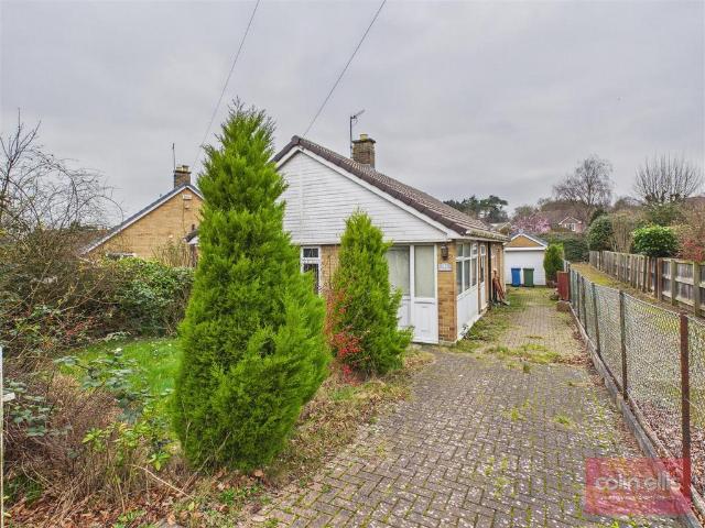 Bungalow for sale in East Ayton, North Yorkshire