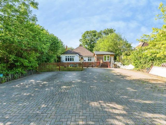 Bungalow for sale in Totton and Eling, Ashurst Bridge
