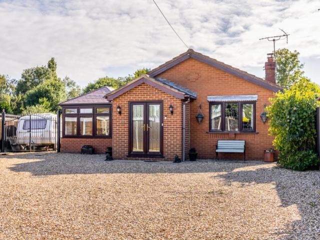 Bungalow for sale in Holbeach CP, Gosberton Clough