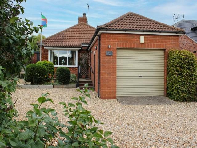 Bungalow for sale in Brigg, Greater Lincolnshire