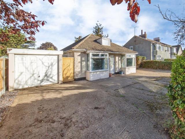 Bungalow for sale in Upper Dovercourt, Tendring