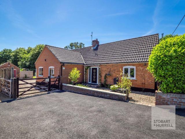 Bungalow for sale in Comers, Norfolk