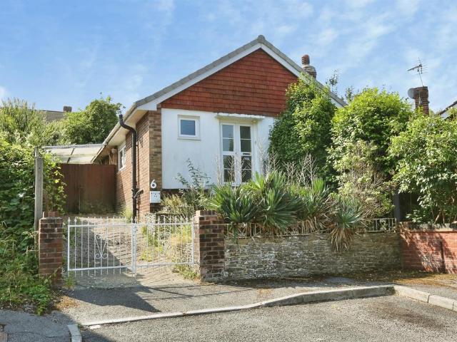 Bungalow for sale in Weston Common, City Of Southampton