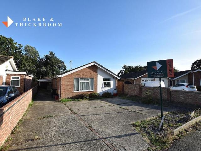 Bungalow for sale in Clacton-on-Sea, Tendring