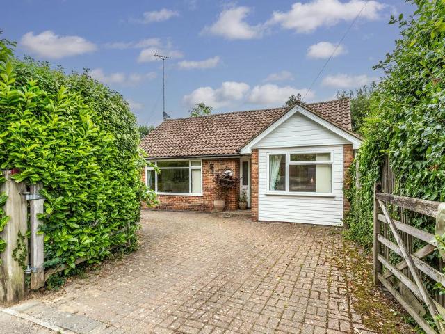 Bungalow for sale in Perryfields, West Sussex