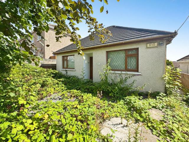Bungalow for sale in Baglan