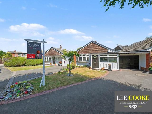 Bungalow for sale in Great Chatwell, Staffordshire