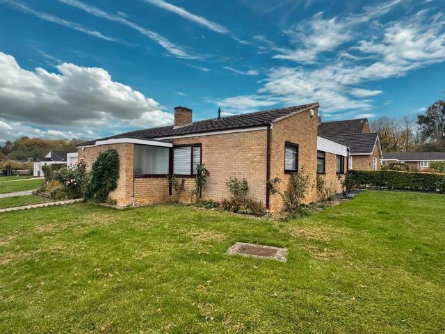 Bungalow for sale in Danesholme, Corby
