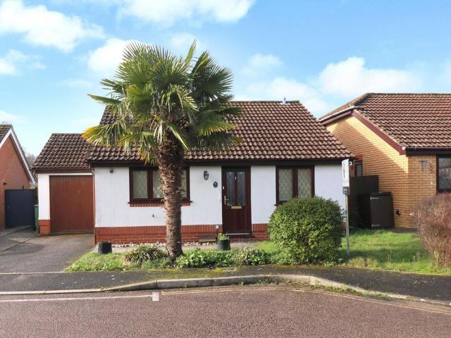 Bungalow for sale in Hedge End, Helford