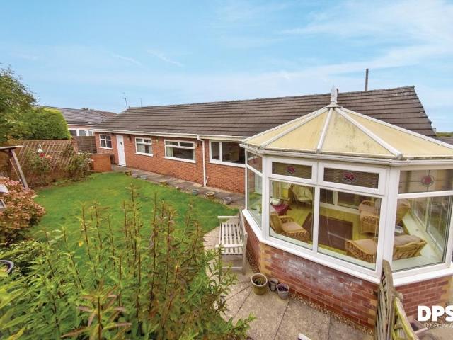 Bungalow for sale in Tingley, West Yorkshire