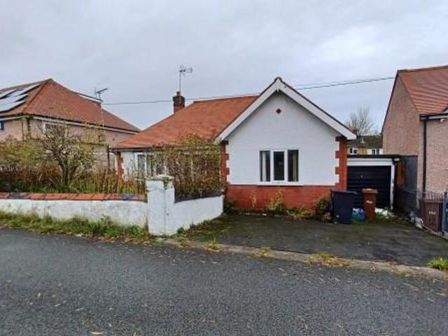 Bungalow for sale in Llanasa, Gronant