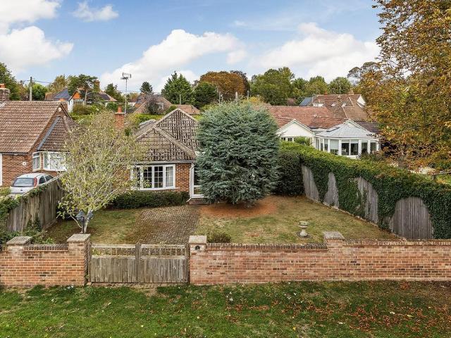 Bungalow for sale in Dorchester-on-Thames, South Oxfordshire