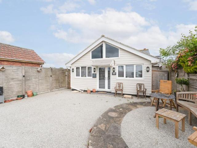 Bungalow for sale in Stokesby, Norfolk