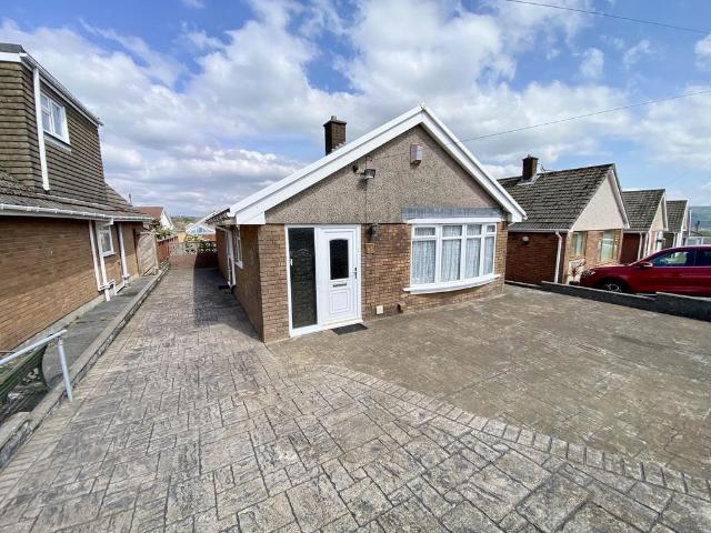 Bungalow for sale in Nangreaves, Wales