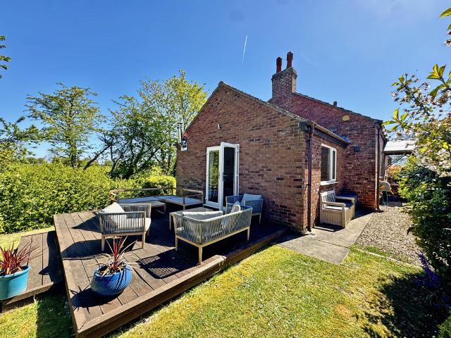 Bungalow for sale in Belleau, Lincolnshire
