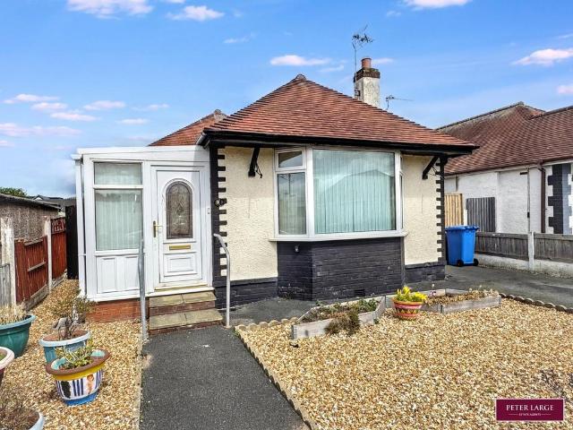 Bungalow for sale in Prestatyn