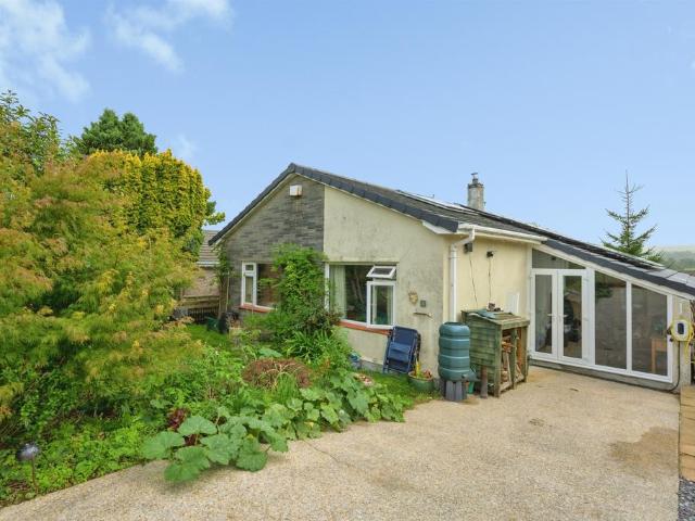 Bungalow for sale in Strode, Devon